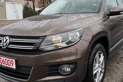 VW Tiguan 148.127 km 11.490 &euro; Troisdorf 53842