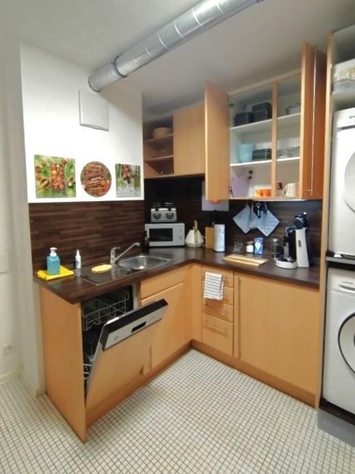 Verkauf eines kleinen Hotel garni in Köln voll genehmigter Beherbergungsbetrieb mit 8 Betten 4 Zimmern, studentisches Wohnen denkbar zimmer