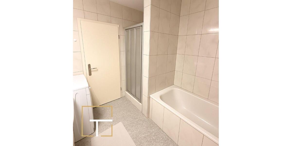 Maisonettenwohnung Neuss Furth-Mitte - 6 Zimmer, 108 m&sup2;, 1.700&euro; | Angebot:24714324