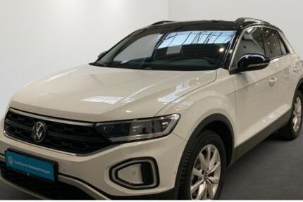 VW T-Roc 19.523 km 31.950 € Neuss 41460