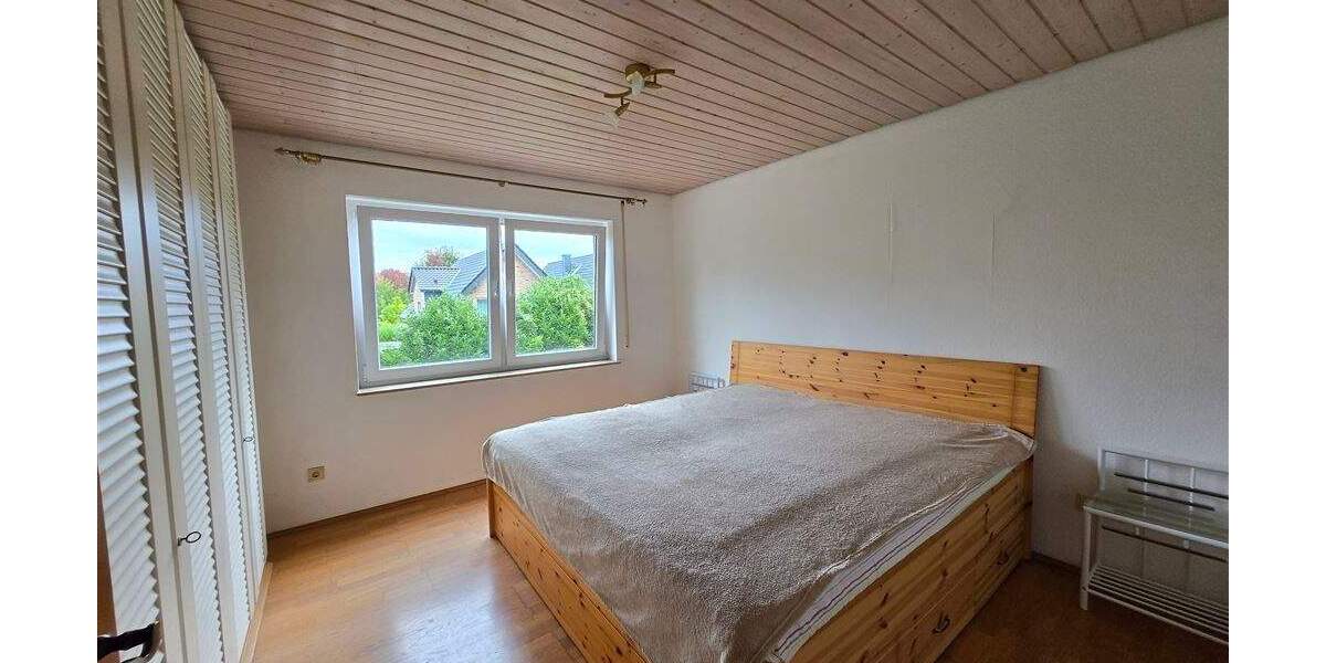 Etagenwohnung Leverkusen Quettingen - 3 Zimmer, 84 m&sup2;, 296.000&euro; | Angebot:24036822