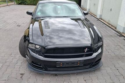 Ford Mustang 66.500 km 21.900 € Köln 51105