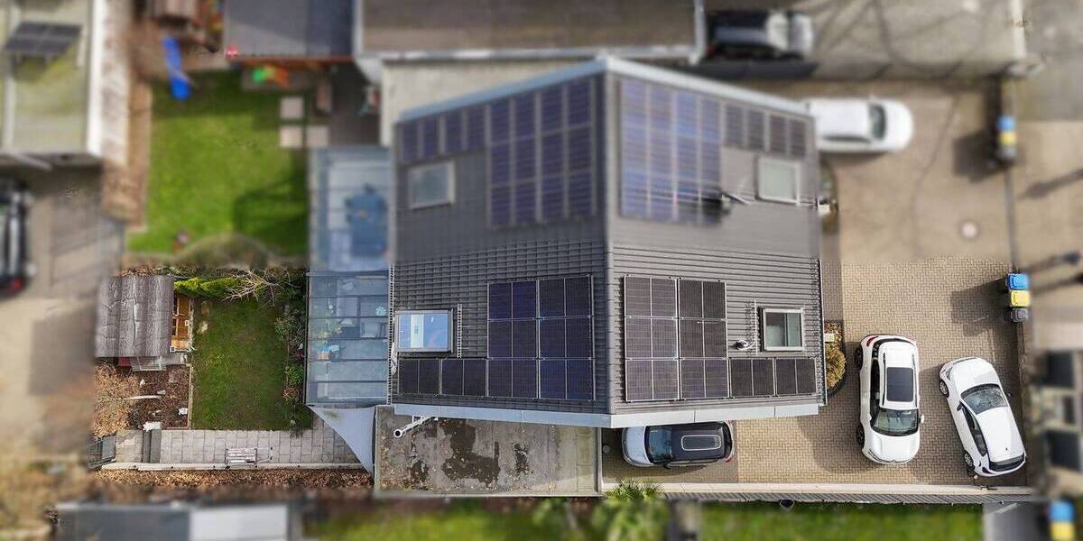 Doppelhaushälfte Solingen Gräfrath - 5 Zimmer, 122 m&sup2;, 449.999&euro; | Angebot:25996733