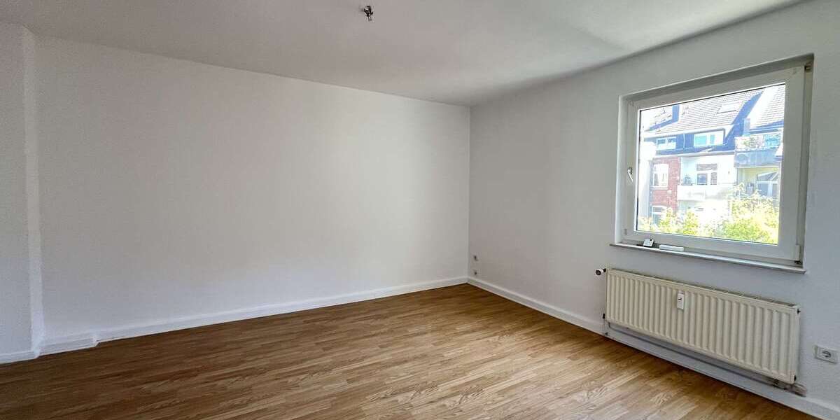 Etagenwohnung Düsseldorf Derendorf - 3 Zimmer, 50 m&sup2;, 275.000&euro; | Angebot:26870266