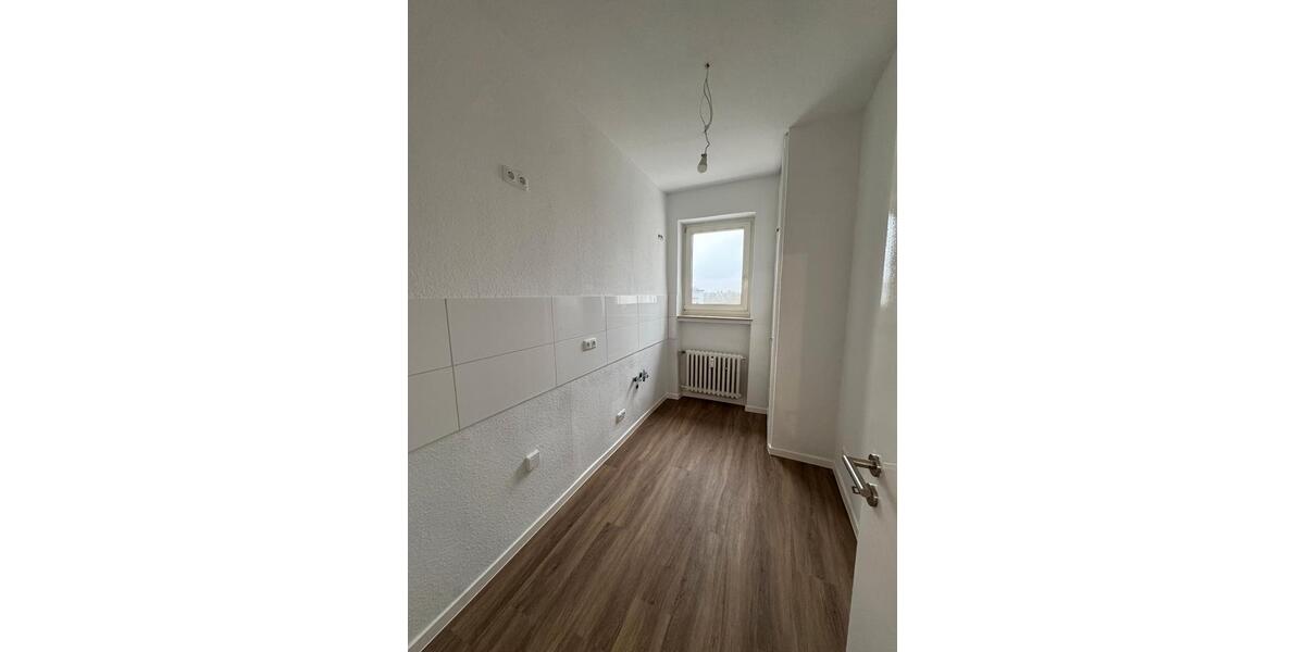 *** Ein Wohntraum in Mörsenbroich!! Saniertes Apartment mit Balkon *** 1 zimmer