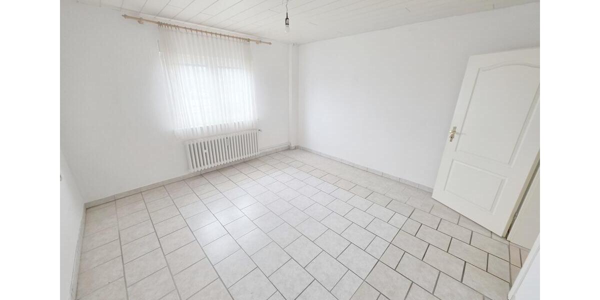 Erdgeschoßwohnung Niederkassel - 3 Zimmer, 57 m&sup2;, 749&euro; | Angebot:26279227