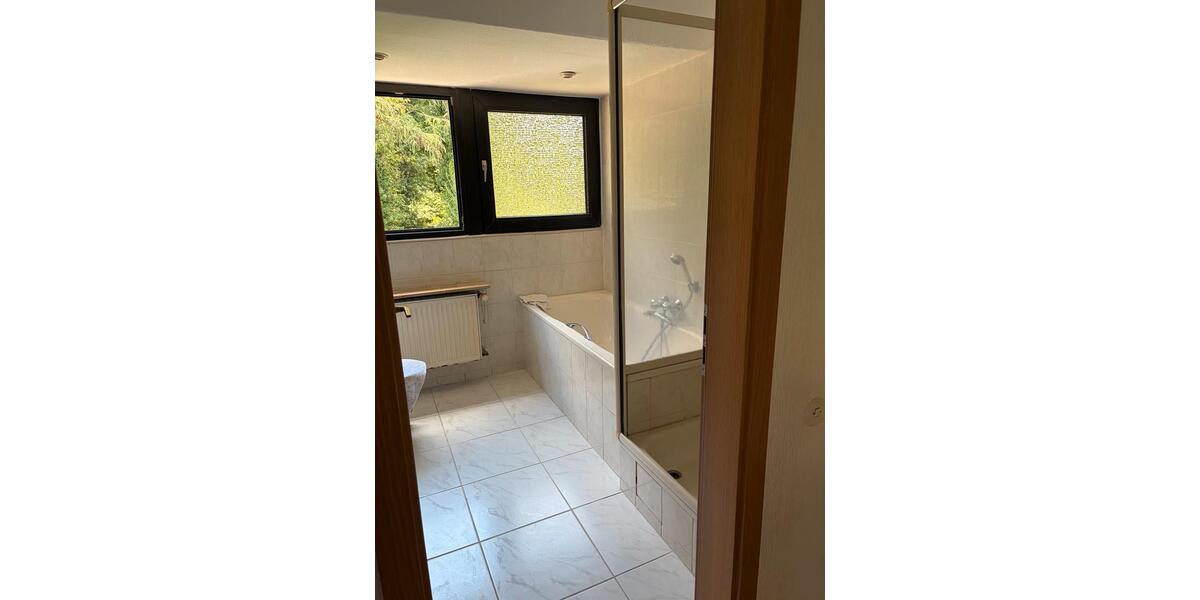 Einfamilienhaus Erkrath - 4 Zimmer, 120 m&sup2;, 520.000&euro; | Angebot:27121123