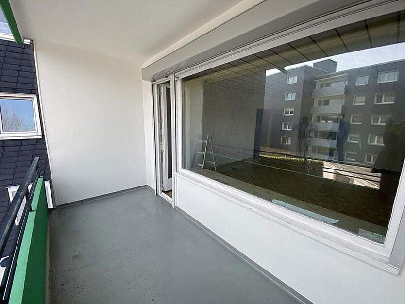 Ruhige Lage, barrierefrei, Hausmeisterservice, GartenSpielplatz, FensterHeizung NEU2025 3 zimmer