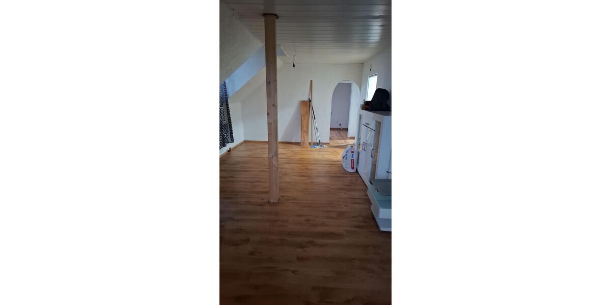 Dachgeschoßwohnung Remscheid Remscheid-Süd - 4.5 Zimmer, 115 m&sup2;, 930&euro; | Angebot:24890838