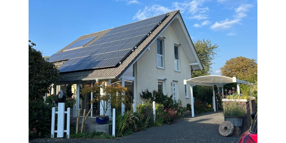 Charmantes Einfamilienhaus (Baujahr 2006) mit großem Garten 4 zimmer