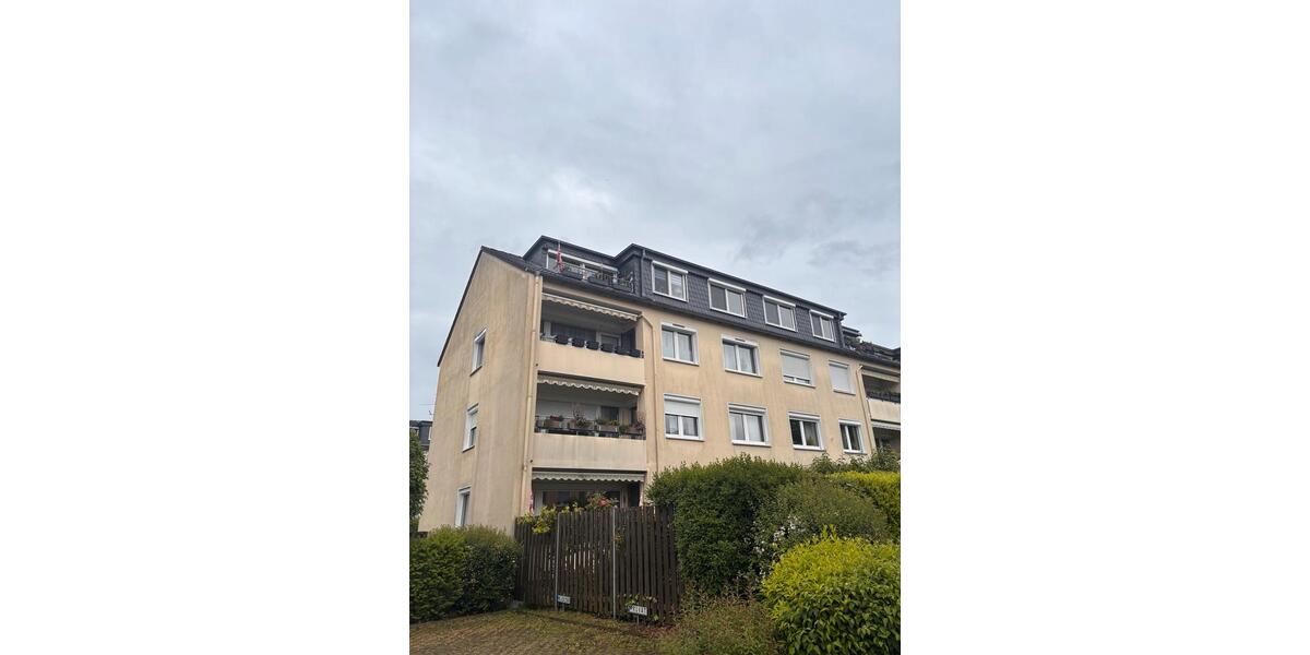 Dachgeschoßwohnung Hilden - 3 Zimmer, 77 m&sup2;, 242.000&euro; | Angebot:26955708