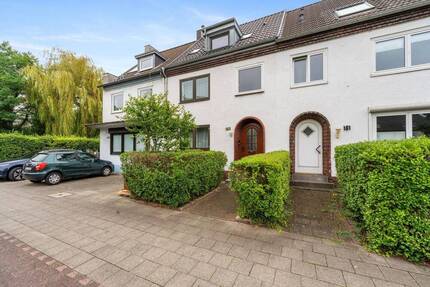 Haus Düsseldorf Derendorf - 6 Zimmer, 130 m&sup2;, 550.000&euro; | Angebot:26160720