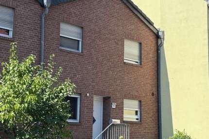 Haus zum Kaufen in Düsseldorf 740.000 € 123 m²