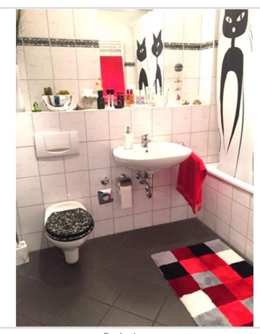 Lichtdurchflutete-2,5-Zi-Terrassenwohnung-mit-Garten-im-exclusiven-Vierkanthof 2 zimmer