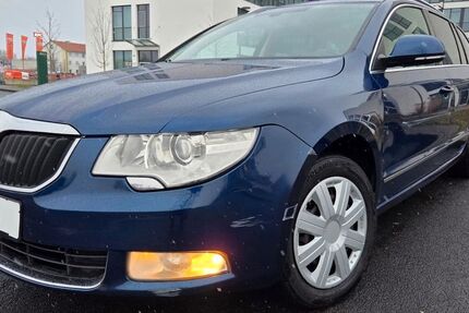 Skoda Superb 263.000 km 3.999 &euro; Köln (Ostheim) 51107