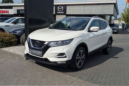 Nissan Qashqai 42.155 km 16.285 &euro; Leverkusen 51373