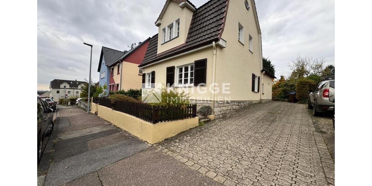 +++ 3419 - Modernisiertes EFH mit großem Garten in GL-Heidkamp +++ 4 zimmer