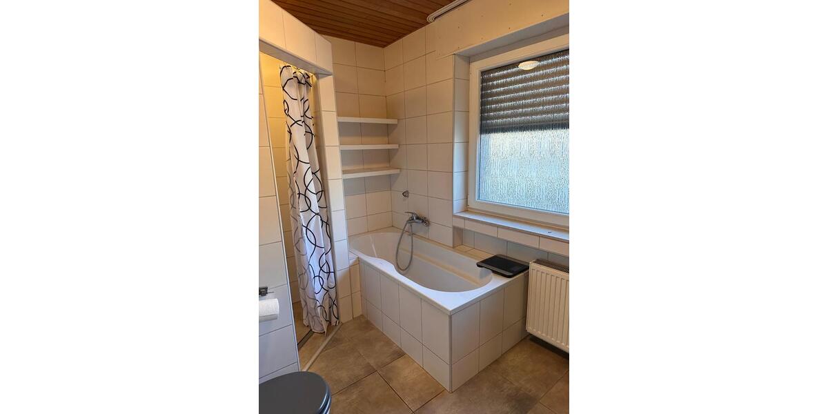 4 Zimmer Wohnung in 50129 Bergheim Niederaußem zur Vermietung 5 zimmer