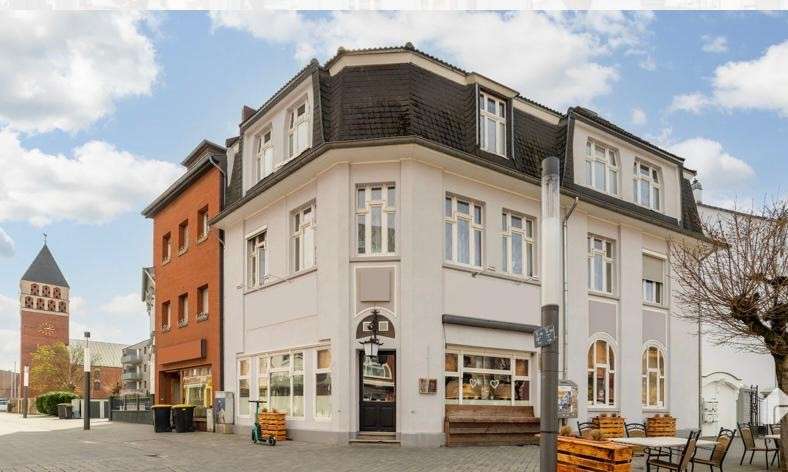 Haus zum Kaufen in Troisdorf 999.000 € 234 m²