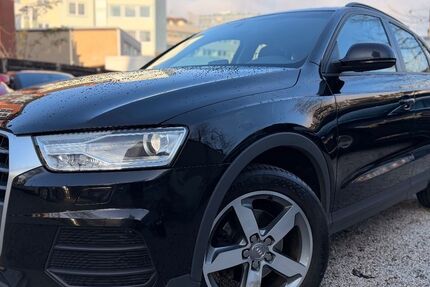 Audi Q3 180.000 km 11.450 &euro; Köln 50674
