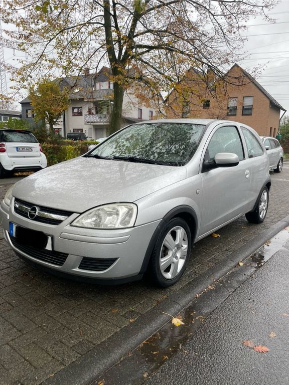 Opel Corsa 116.000 km 2.400 € Köln 50769