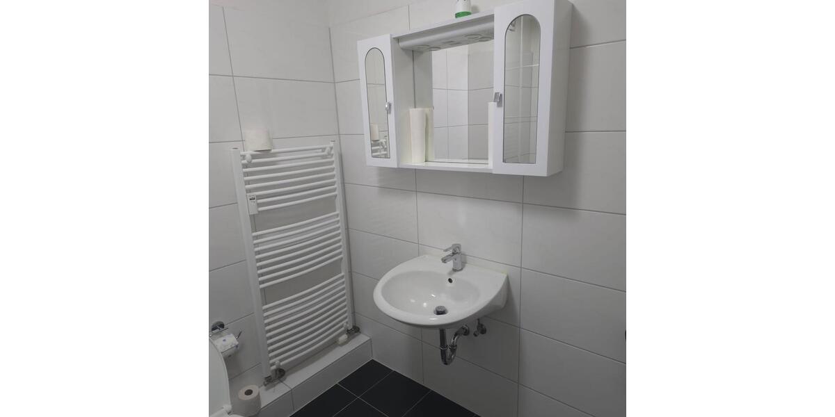 Helle 2-Zimmer Wohnung mit Balkon-Provisionfrei- 2 zimmer