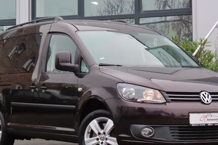 VW Caddy 182.886 km 11.900 &euro; Neuss 41469