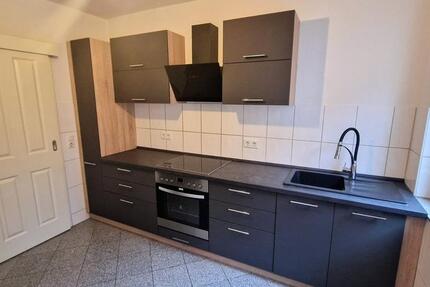 Schöne 2-Zimmer Wohnung im 1. Obergeschoss eines gepflegten MFH zimmer