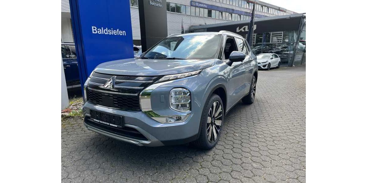 Mitsubishi Outlander 4.900 km 49.850 € Bergisch Gladbach 51427