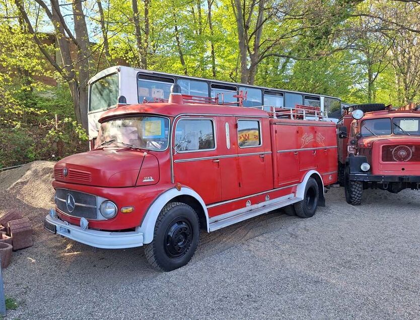 Mercedes-Benz Andere 31.000 km 7.890 € Köln Porz 51147