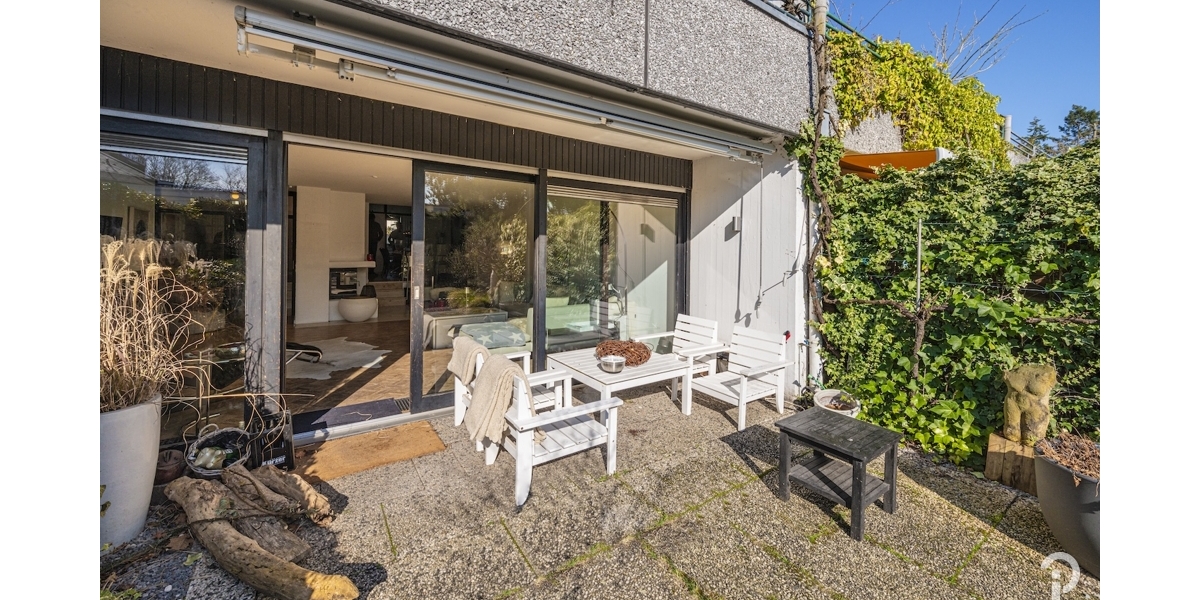 Charmantes Split-Level-Reihenendhaus in unmittelbarer Rheinnähe im Herzen von Düsseldorf-Benrath - Reihenendhaus Düsseldorf Stadtbezirk 9 | Angebot:27007603