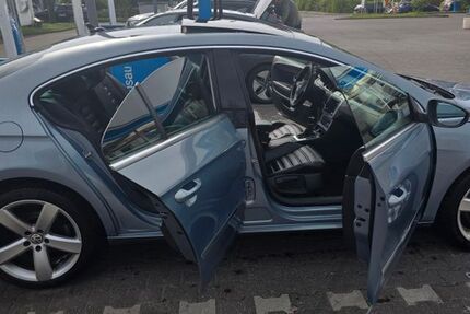 VW CC 206.000 km 5.400 &euro; Köln 51145