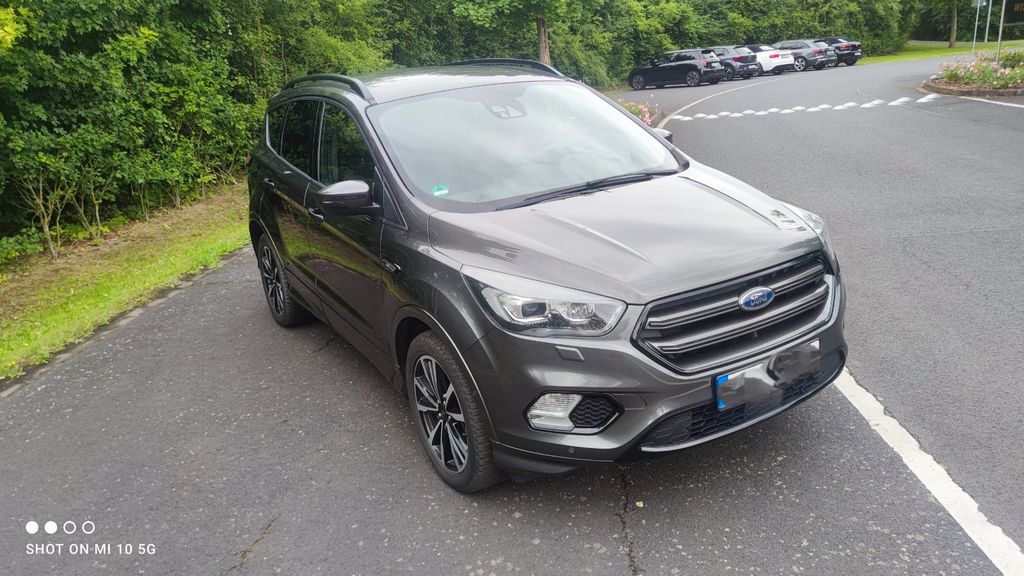 Ford Kuga 117.000 km 17.000 &euro; Troisdorf 53844