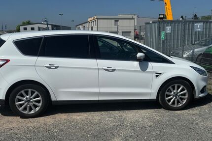Ford S-Max 77.000 km 13.900 &euro; Köln 50735