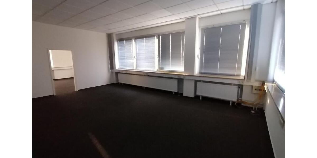Gewerbe Raum mieten BürosPraxis 64m² (Doppelraum 40m² + 24m²) In zimmer