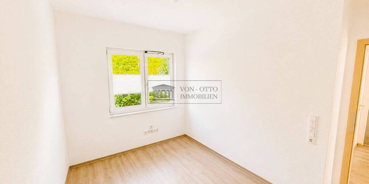 Bungalow Bergheim Thorr - 3 Zimmer, 120 m&sup2;, 469.000&euro; | Angebot:26875220