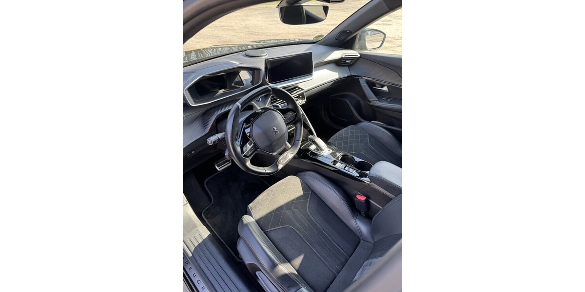 Peugeot 2008 70.200 km 19.000 &euro; Remscheid 42853