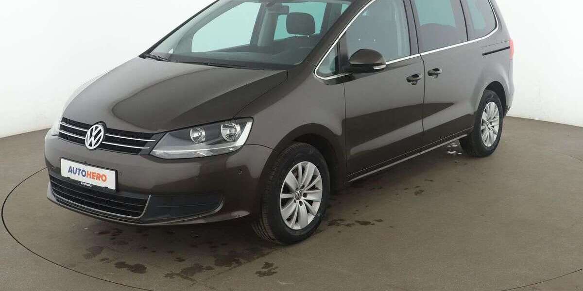 VW Sharan 60.961 km 18.370 &euro; Köln 50739