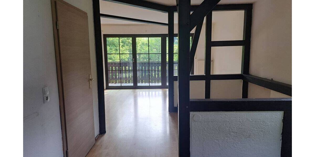 Mehrfamilienhaus, Wohnhaus Kürten - 7 Zimmer, 186 m&sup2;, 350.000&euro; | Angebot:20962648