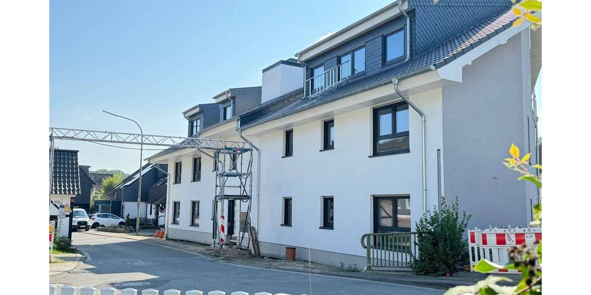 Etagenwohnung Leichlingen - 3 Zimmer, 105 m&sup2;, 439.000&euro; | Angebot:21235514