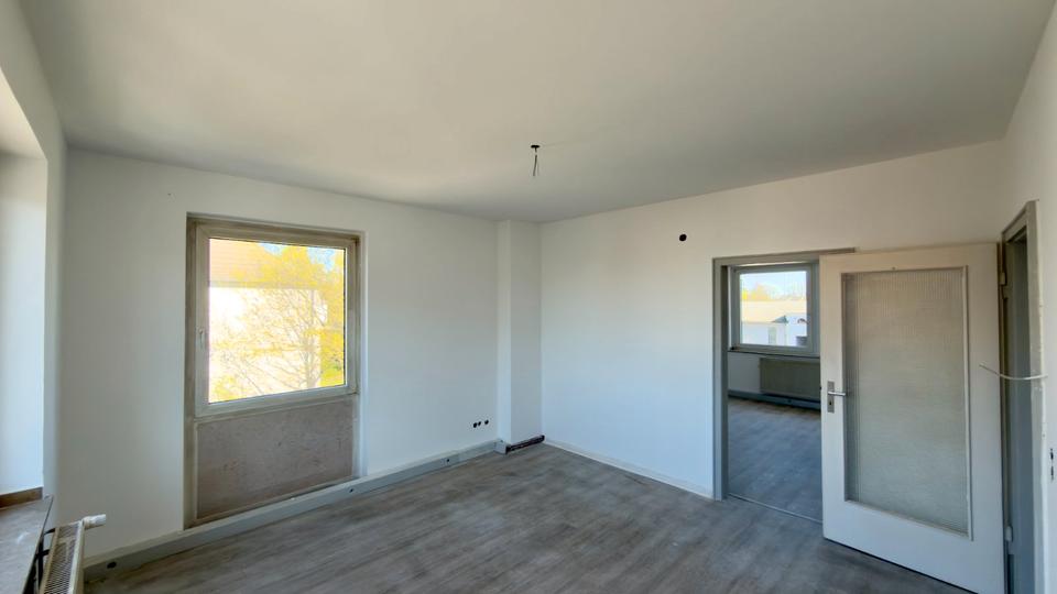 Etagenwohnung Solingen Burg - 2 Zimmer, 55 m&sup2;, 715&euro; | Angebot:26060182