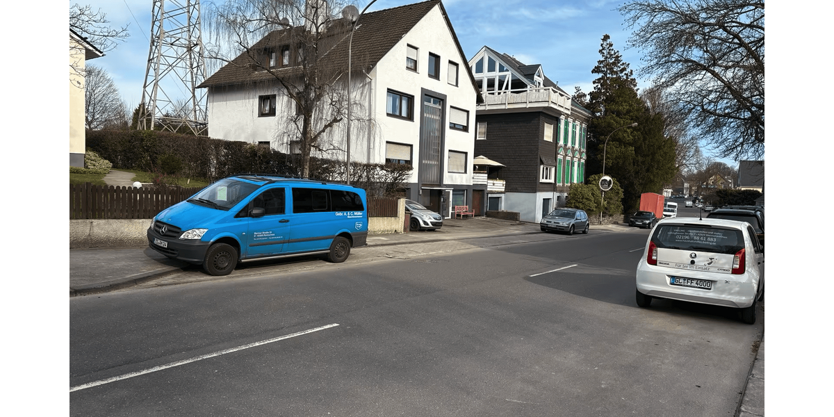 Haus zum Kaufen in Remscheid 600.000 € 400 m² 18 zimmer