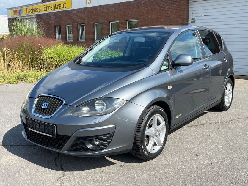 Seat Altea 111.000 km 5.900 € Neuss 41460