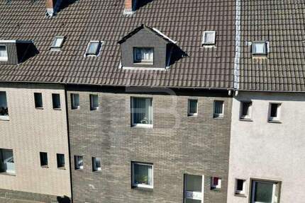 Haus Köln Mauenheim - 4 Zimmer, 120 m&sup2;, 599.000&euro; | Angebot:24042425