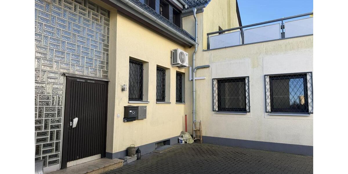 Erdgeschoßwohnung Odenthal - 3 Zimmer, 118 m&sup2;, 1.300&euro; | Angebot:25308653