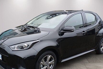 Mazda 2 Hybrid 3.931 km 23.480 &euro; Düsseldorf 40599
