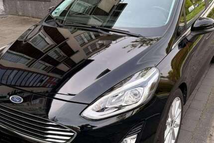 Ford Fiesta 153.128 km 7.500 &euro; Hürth, Stadt 50354