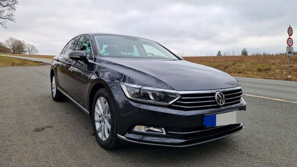 VW Passat 123.000 km 16.600 &euro; Hückeswagen 42499
