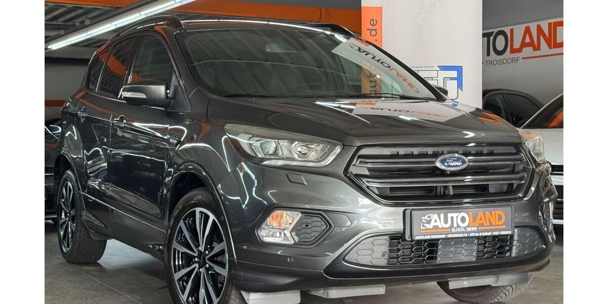 Ford Kuga 81.000 km 13.999 &euro; Troisdorf 53842