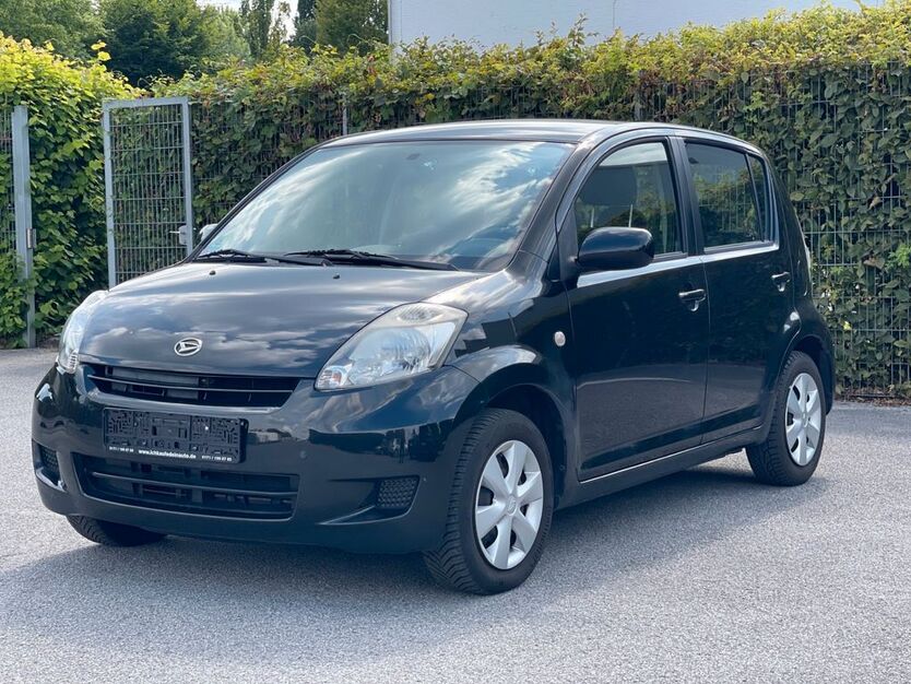 Daihatsu Sirion 157.000 km 2.999 € Wuppertal 42389
